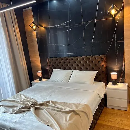 The Gates 105 * Sajmiste