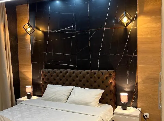 The Gates 105 * Sajmiste